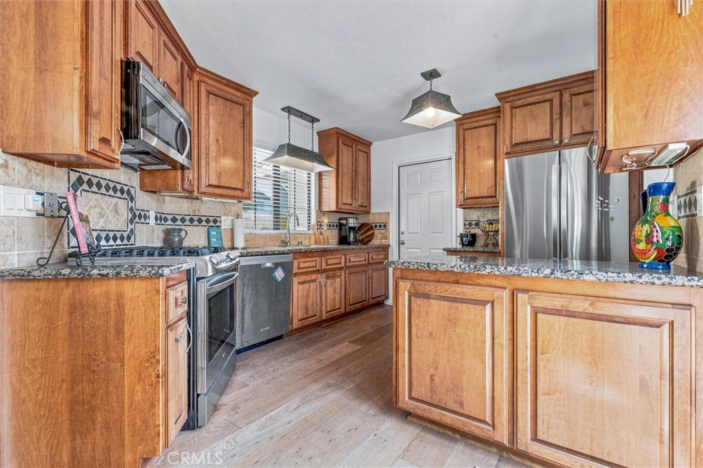 842 Alyssum Court Property Photo 4