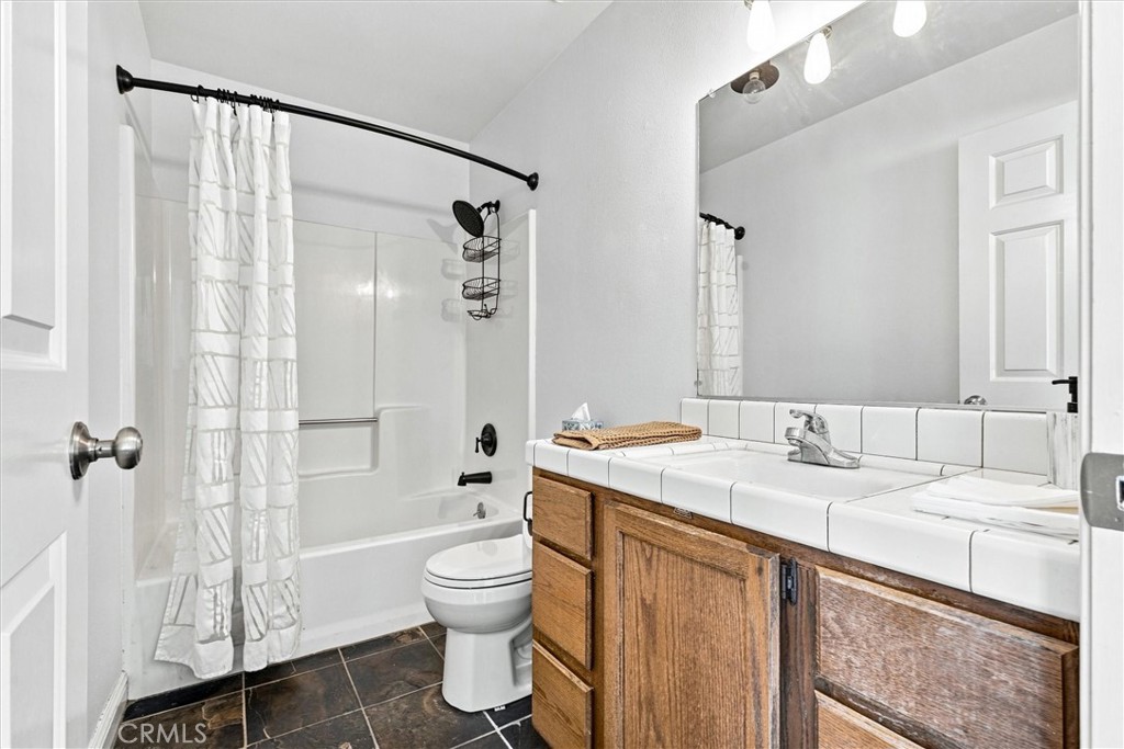 842 Alyssum Court Property Photo 24