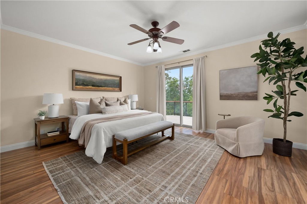 725 Red Cloud Road Property Photo 4