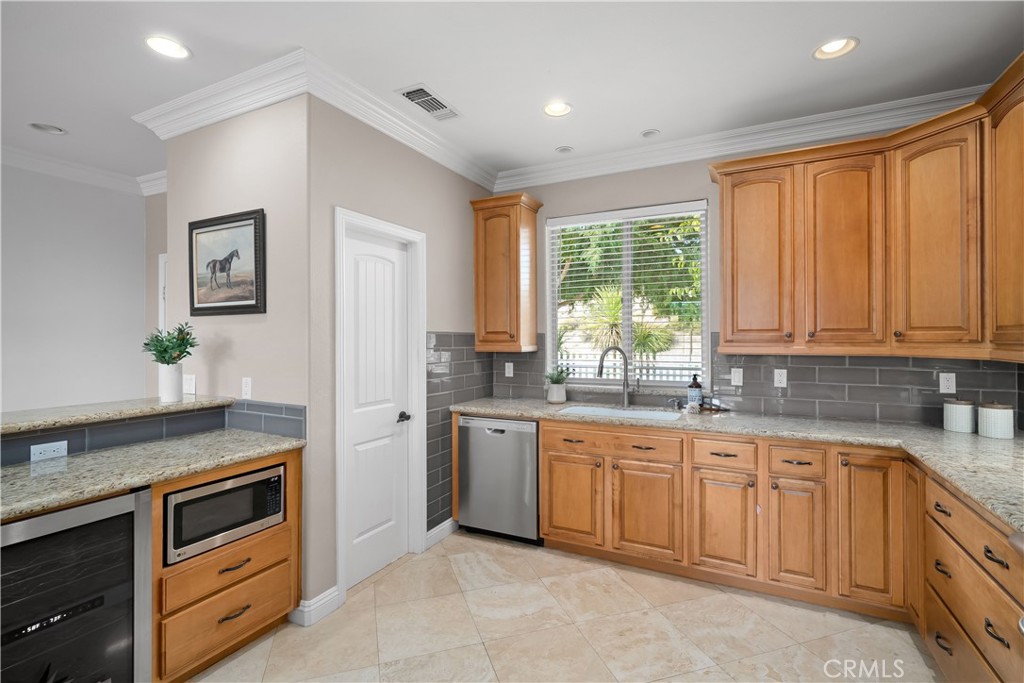 725 Red Cloud Road Property Photo 18