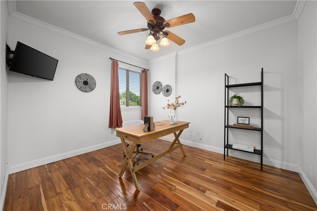 725 Red Cloud Road Property Photo 32