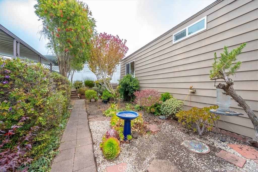 633 Ramona 158 Property Photo 40