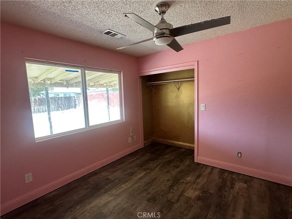 912 Meadows Property Photo 16