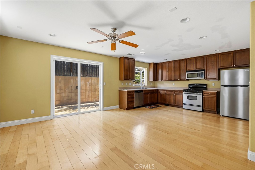 950 La Costa Court Property Photo 4