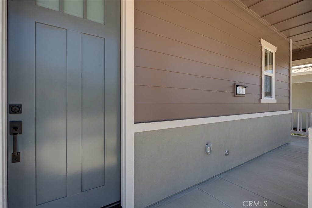 211 Kitty Hawk Court Property Photo 7