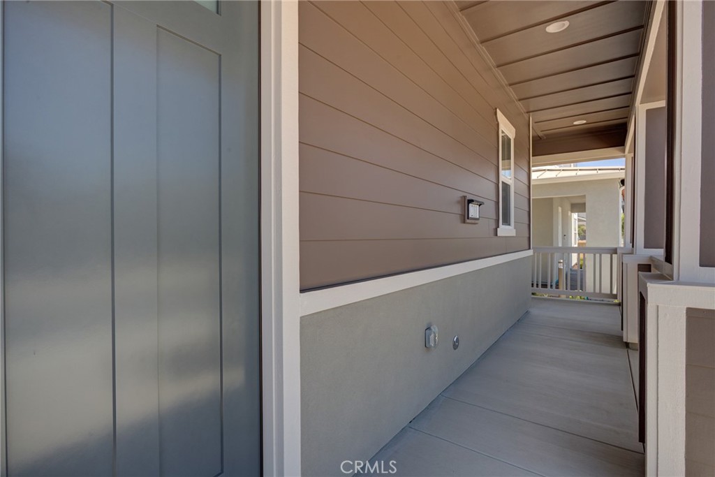 211 Kitty Hawk Court Property Photo 8