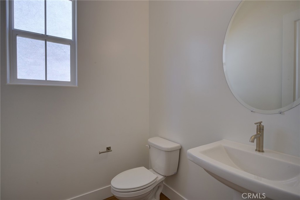 211 Kitty Hawk Court Property Photo 27