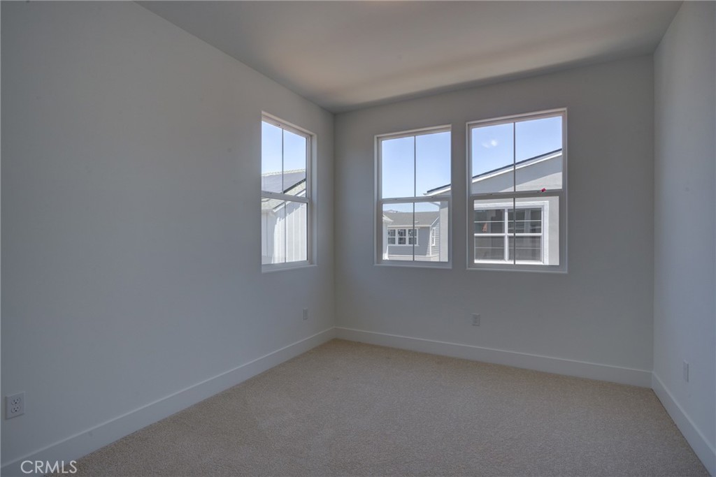 211 Kitty Hawk Court Property Photo 32