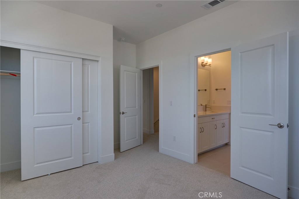 211 Kitty Hawk Court Property Photo 39