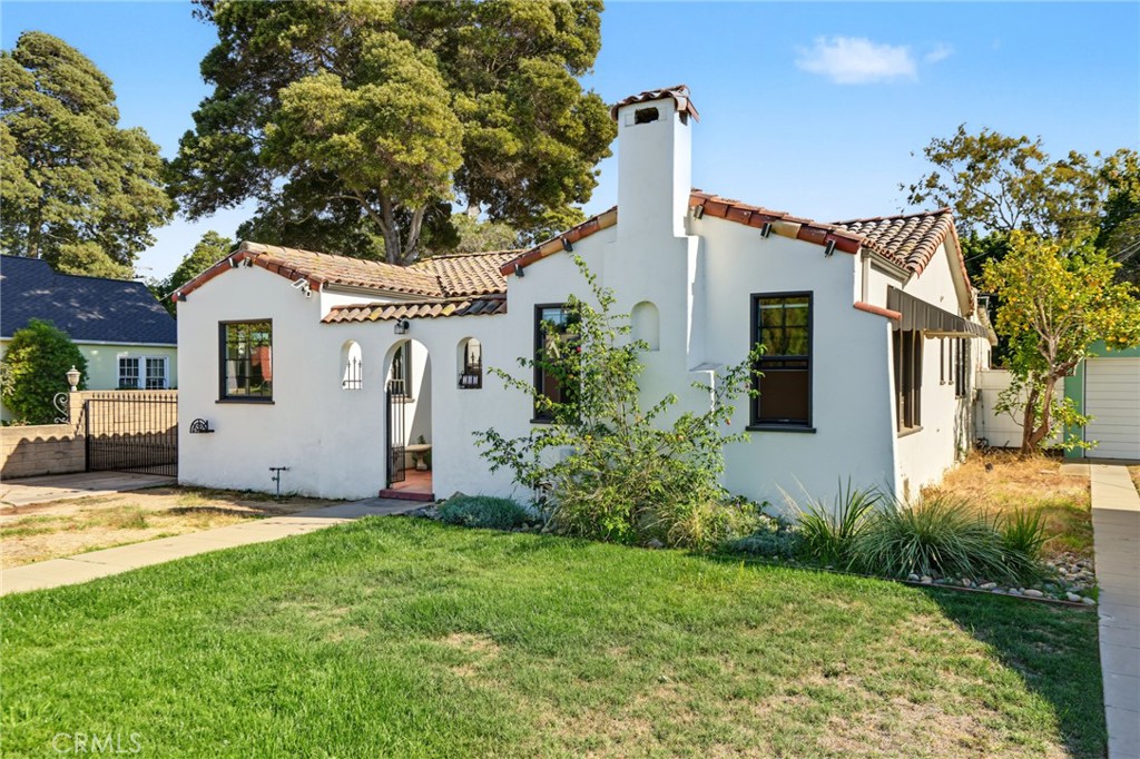 144 Palm Court Property Photo 2