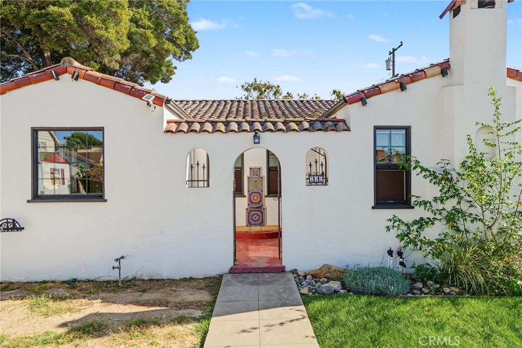144 Palm Court Property Photo 4