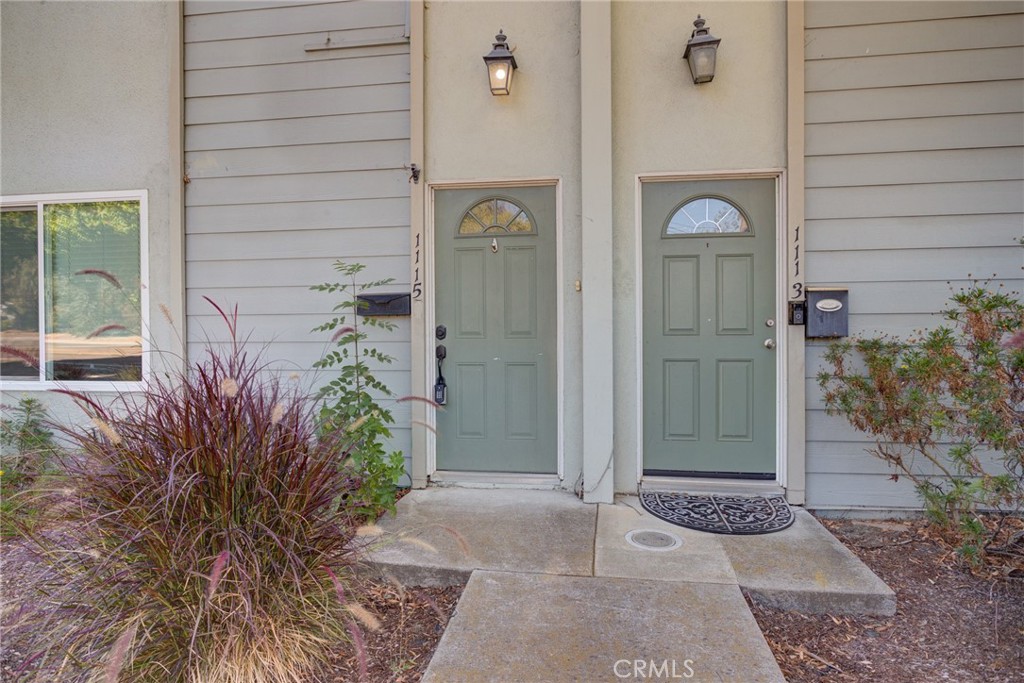 1115 Laurel Lane 63 Property Photo 3