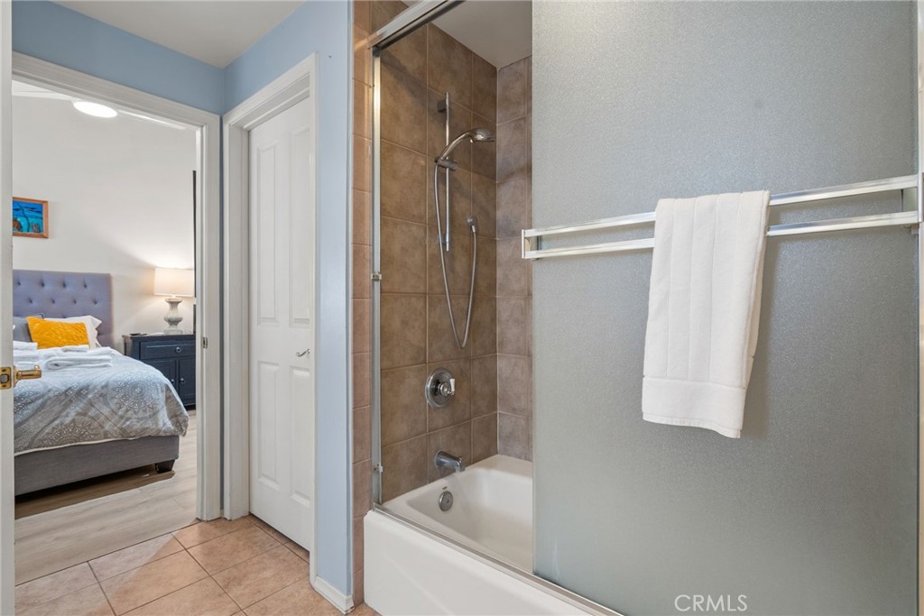 210 Opal Property Photo 14