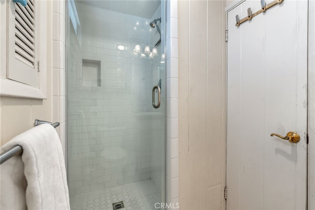 210 Opal Property Photo 17