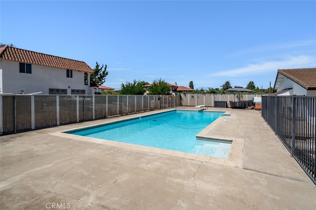 1497 La Quinta Drive Property Photo 11