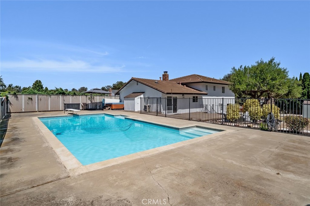 1497 La Quinta Drive Property Photo 12