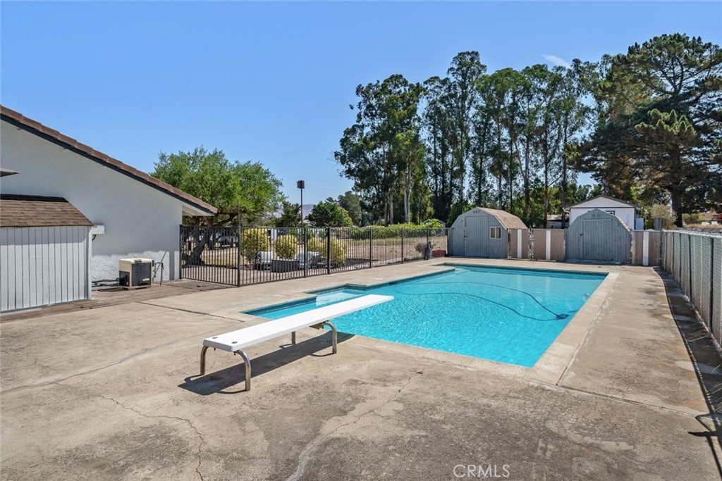 1497 La Quinta Drive Property Photo 14