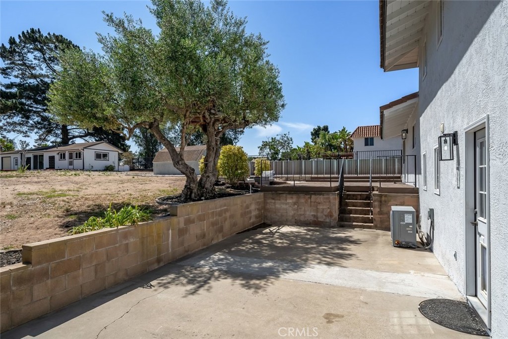 1497 La Quinta Drive Property Photo 33