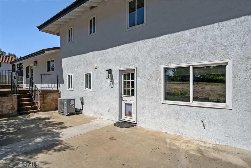 1497 La Quinta Drive Property Photo 34