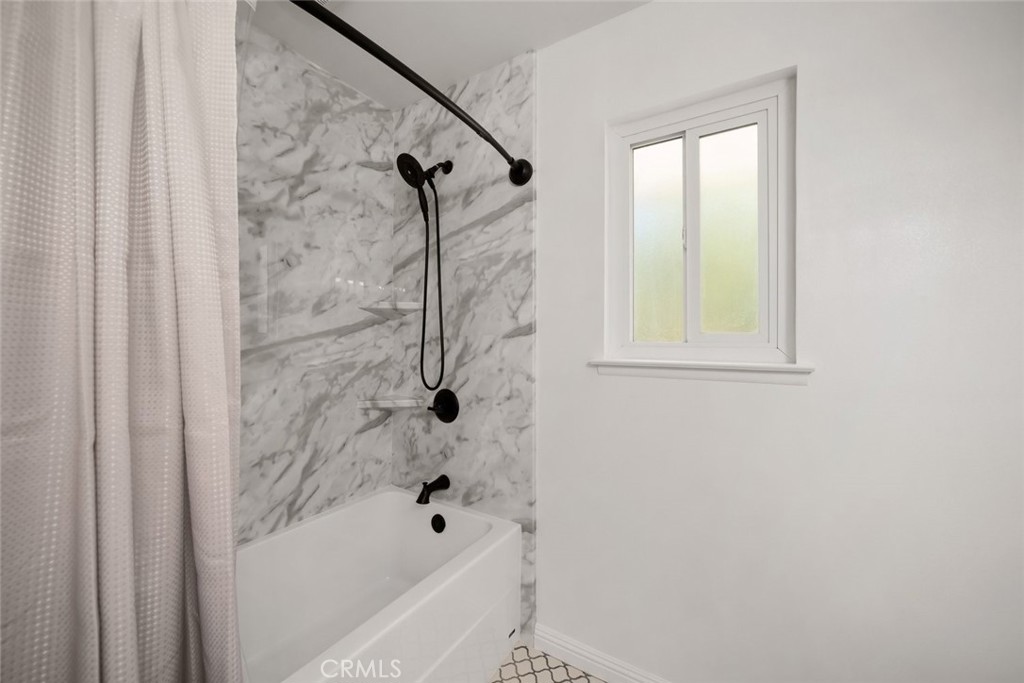 1497 La Quinta Drive Property Photo 49