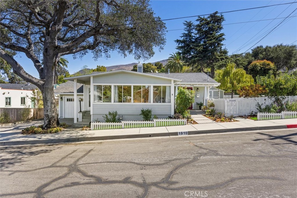 1910 Ruth Street Property Photo 1