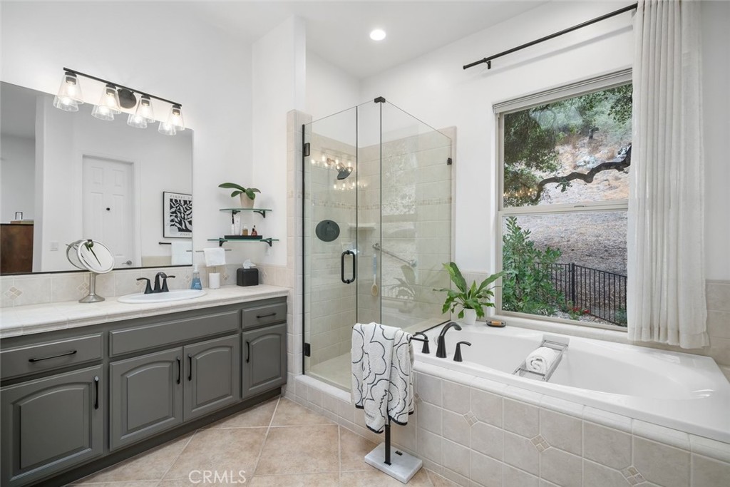 2940 Night Hawk Way Property Photo 31