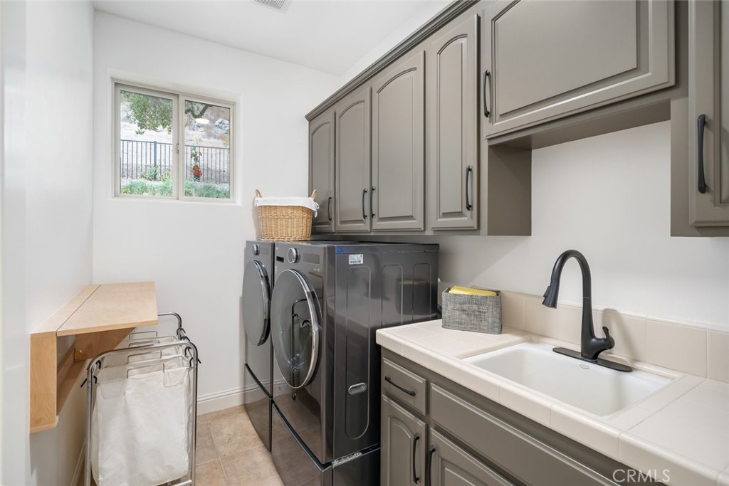 2940 Night Hawk Way Property Photo 42