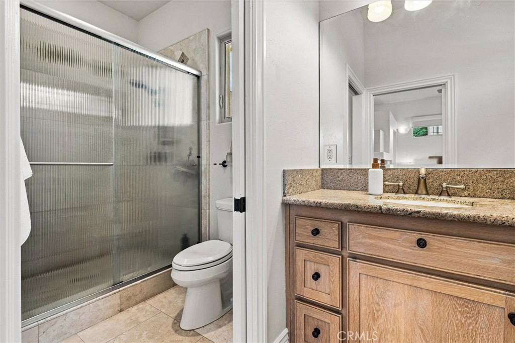 2298 Brant Street Property Photo 46