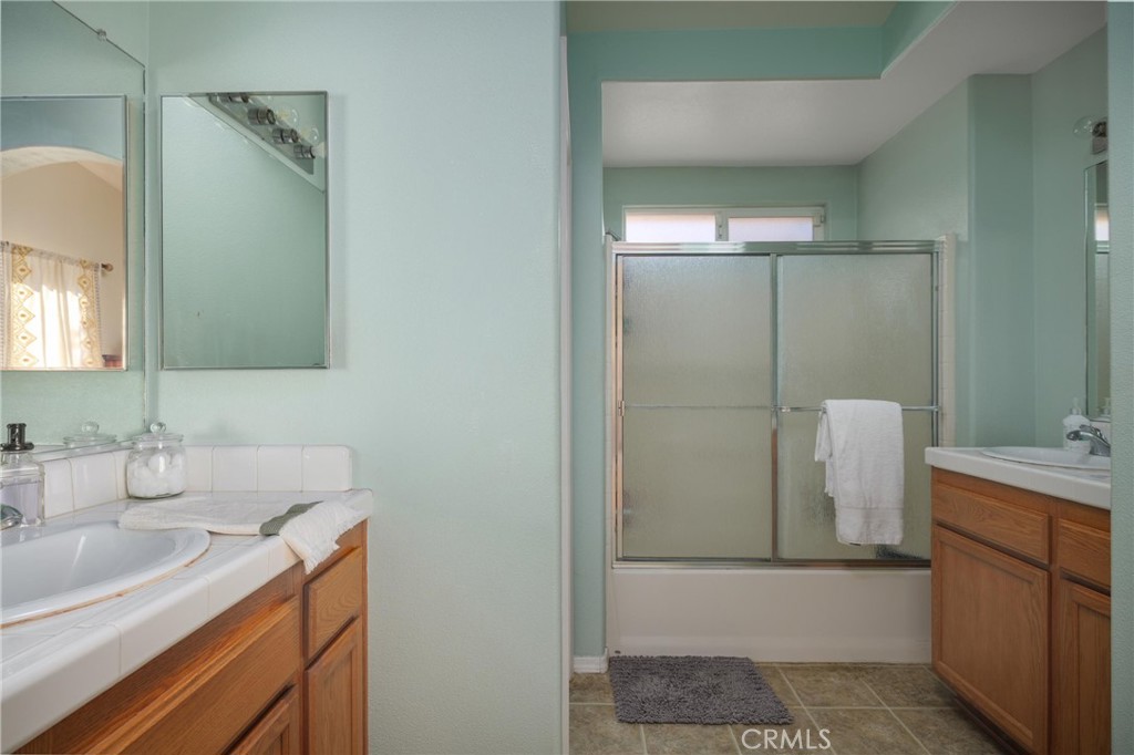 2452 Darbeton Property Photo 15