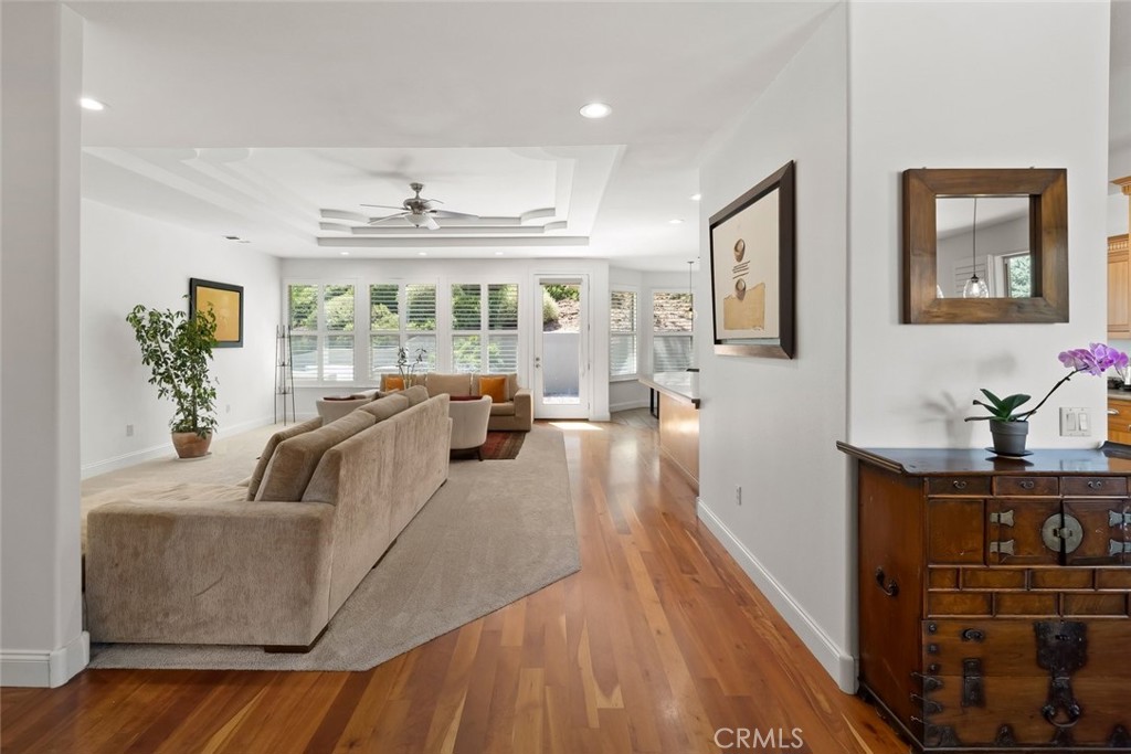 419 Peachtree Court Property Photo 3