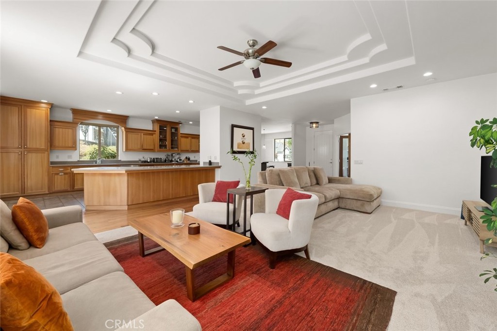 419 Peachtree Court Property Photo 7
