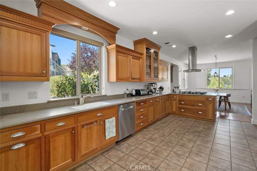 419 Peachtree Court Property Photo 19