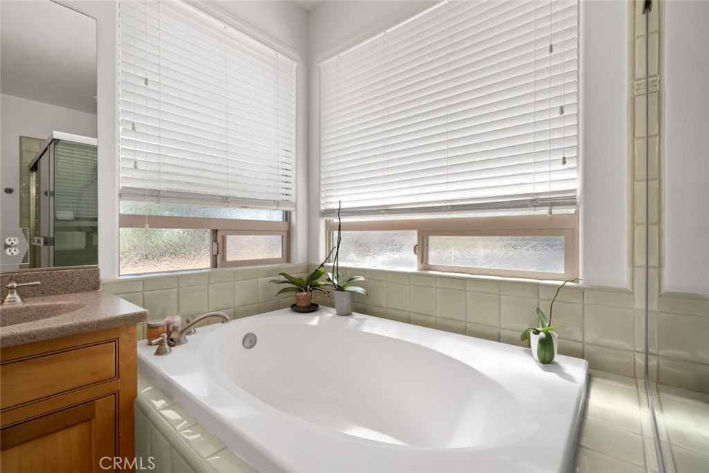 419 Peachtree Court Property Photo 38
