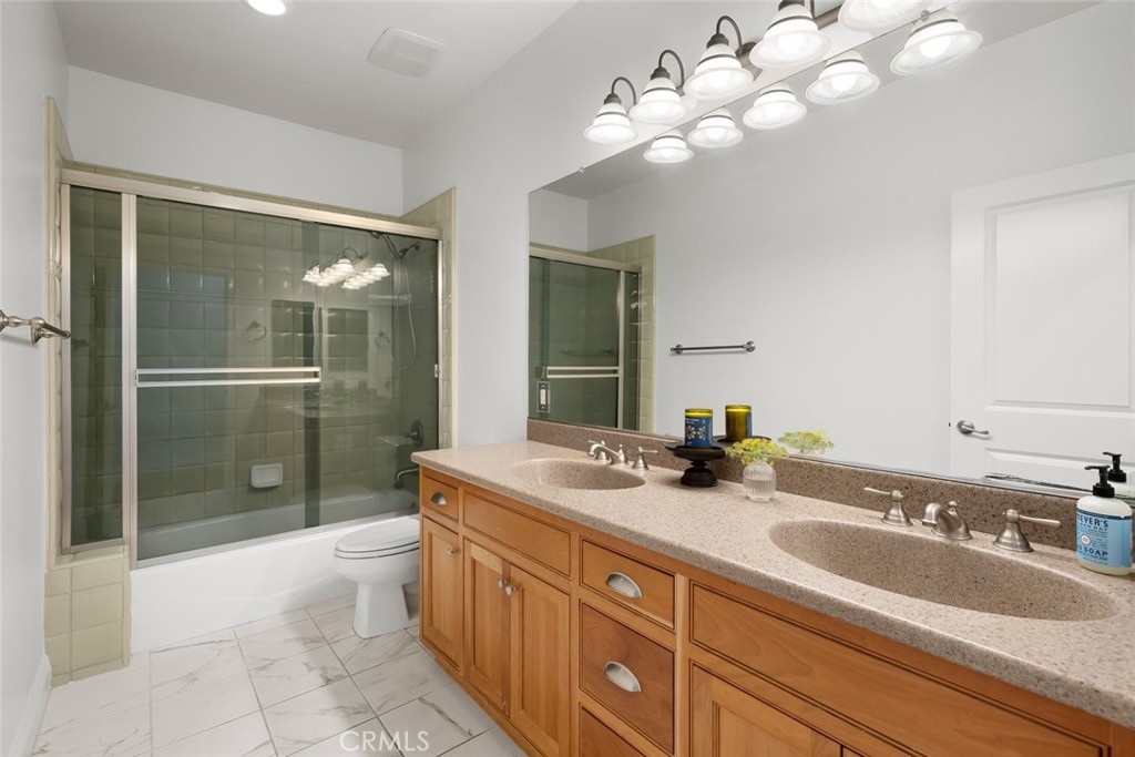 419 Peachtree Court Property Photo 45