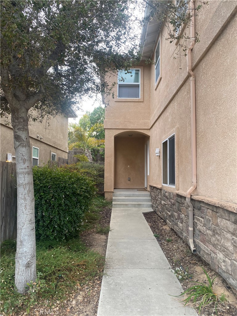 178 Cary Place Property Photo 4