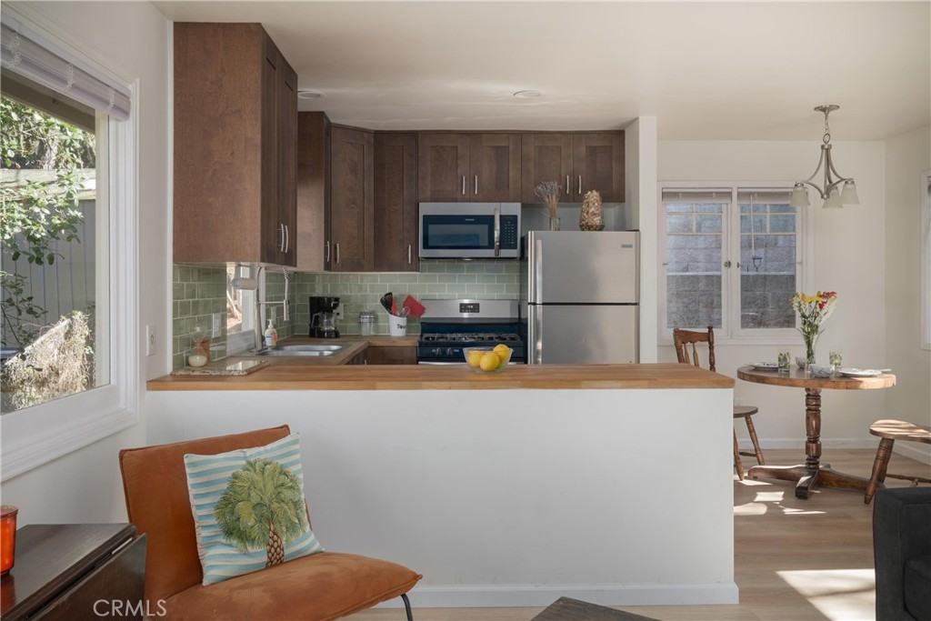 1361 Haddon Property Photo 10