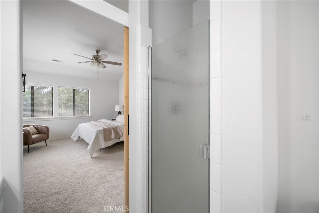 806 Grove Street Property Photo 28
