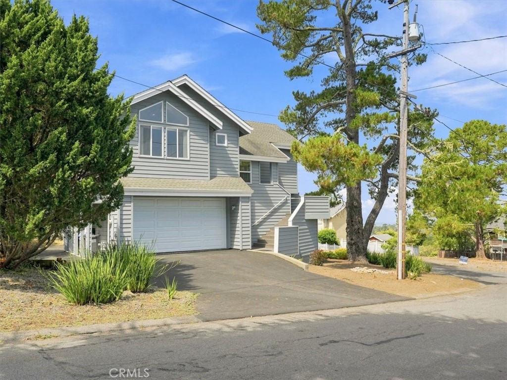 2770 Holden Property Photo 9
