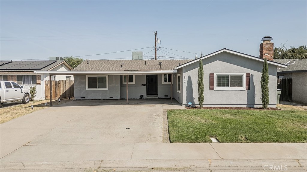 611 San Gabriel Property Photo 1