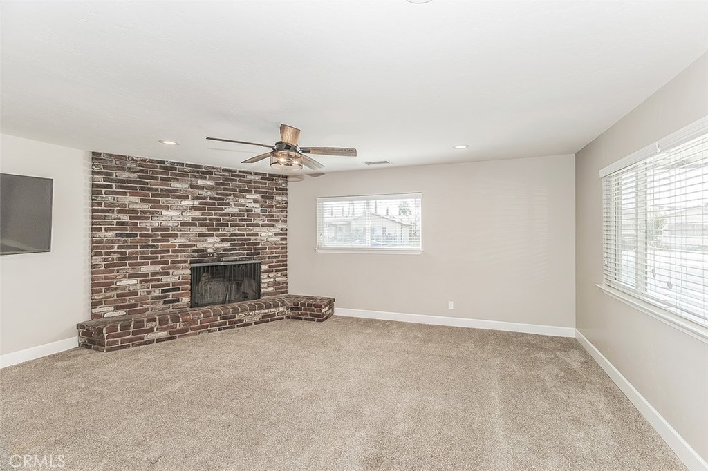 611 San Gabriel Property Photo 13