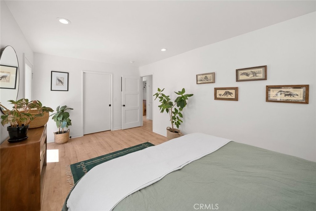 321 Tolosa Way Property Photo 18