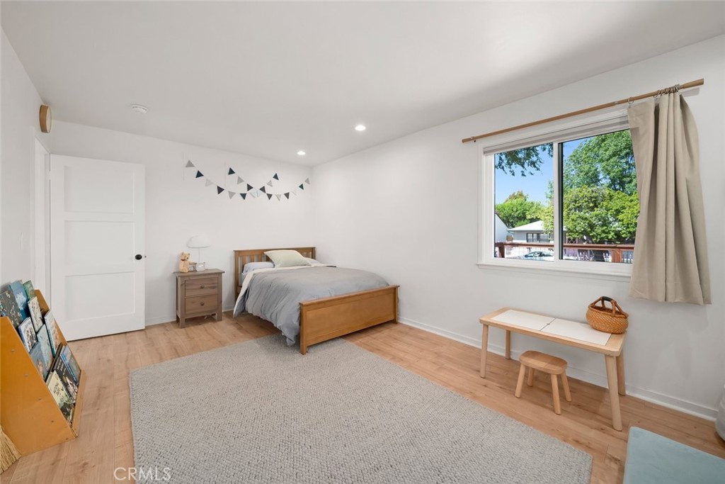 321 Tolosa Way Property Photo 23