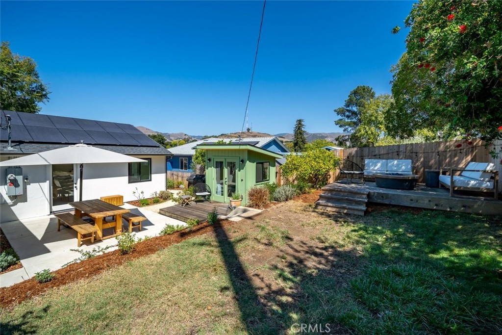 321 Tolosa Way Property Photo 28