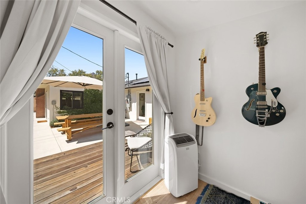 321 Tolosa Way Property Photo 39