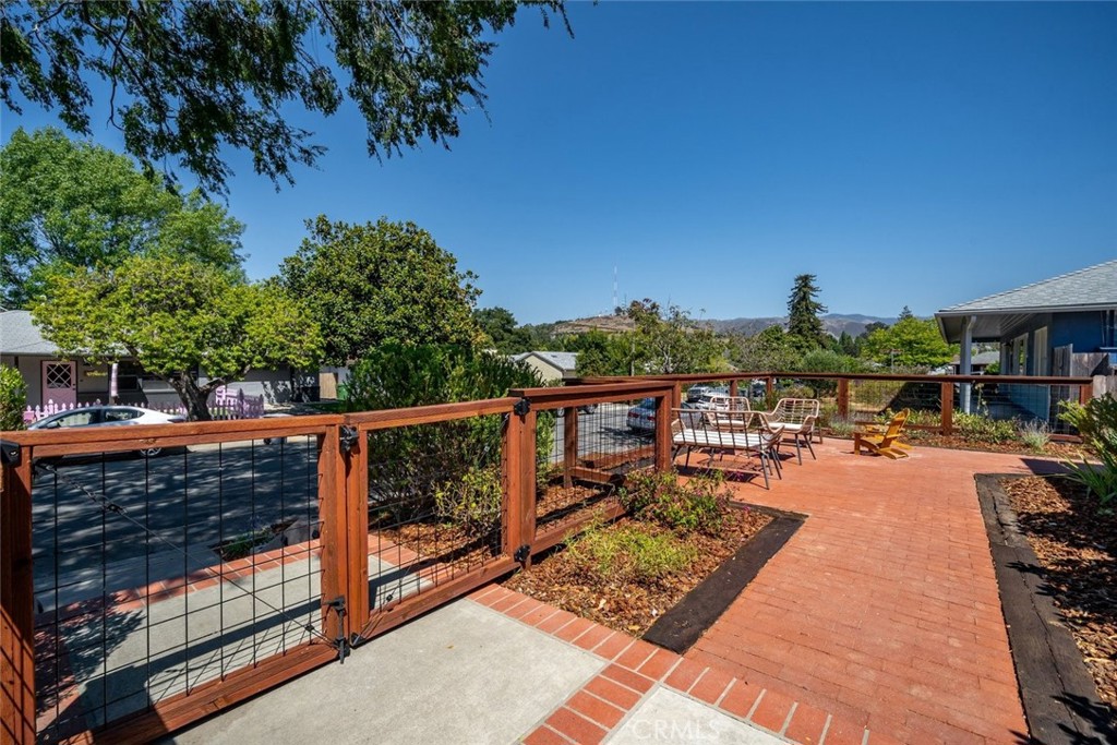 321 Tolosa Way Property Photo 40