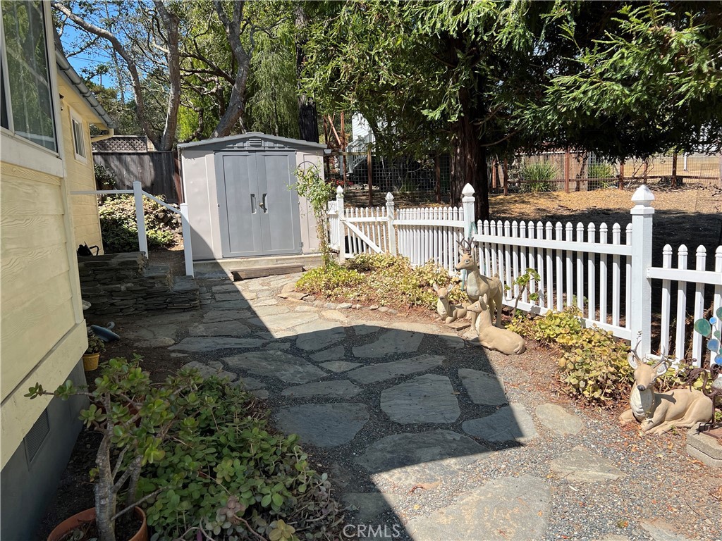 1475 Spencer Street Property Photo 6