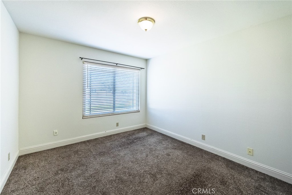 4485 Glines Ave Property Photo 22