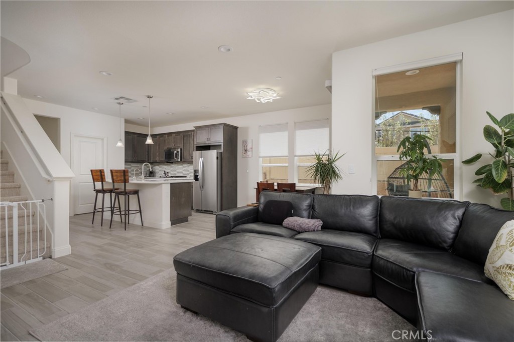 5675 Aidan Way Property Photo 3