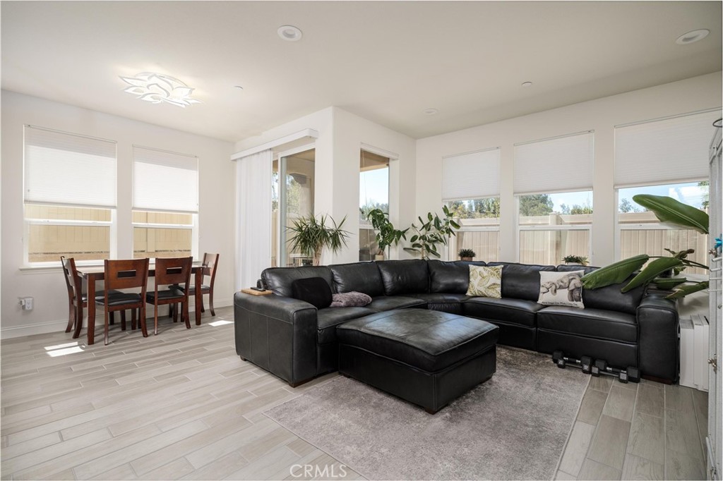 5675 Aidan Way Property Photo 7