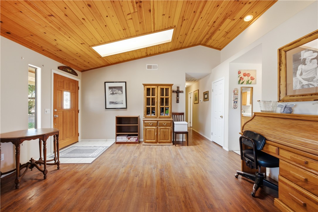 6578 Northstar Ln Property Photo 7